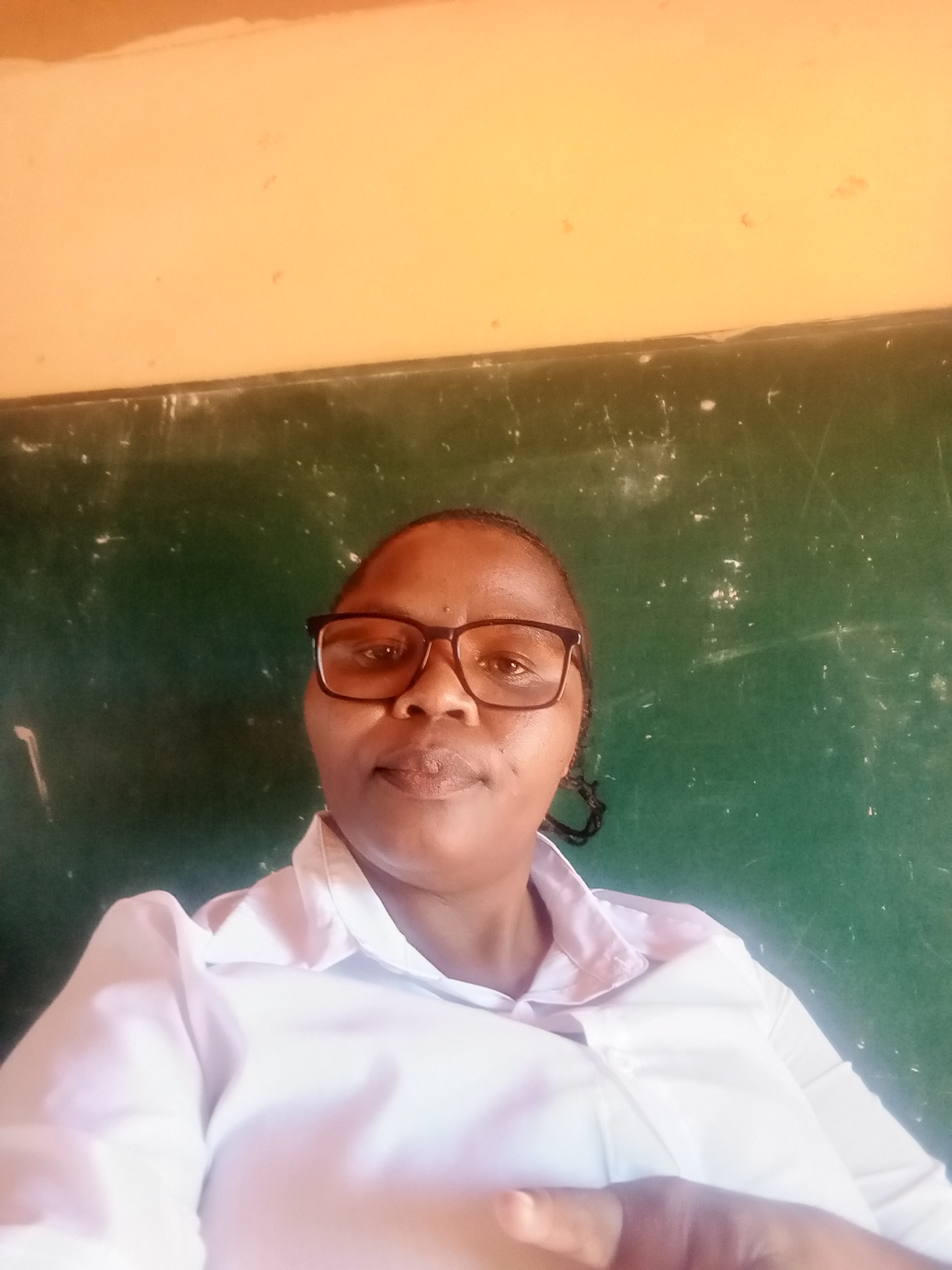 Moyakazi S.